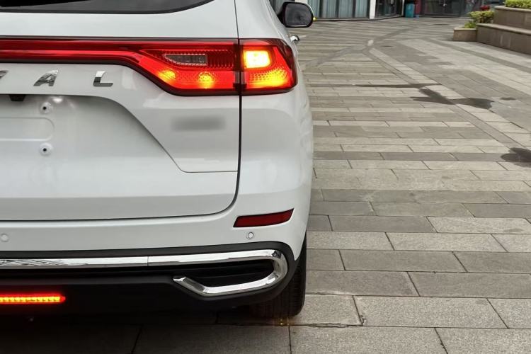 Used Haval M6 2021 PLUS 1.5T DCT Luxury Smart Connectivity Model
