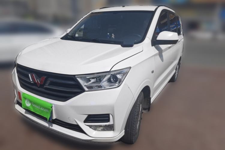 Used Wuling Hongguang 2019 1.5L S Comfort Edition China VI LAR