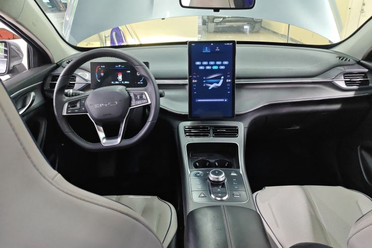 Used BYD Destroyer 05 2023 Champion Edition DM-i 120KM Prestige Model
