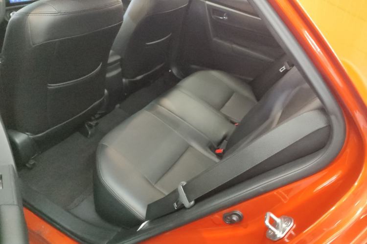 Used Toyota Levin 2015 1.6G CVT Orange Limited Edition
