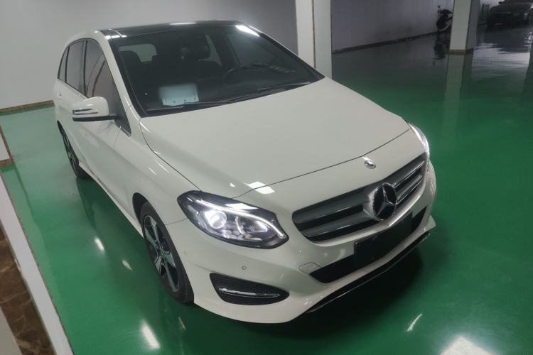Used Mercedes-Benz B-Class 2017 B 200 Fashion Model
