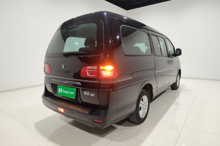 Used FORTHING Lingzhi 2024 M5L 1.5T Manual Base Model 7 Seats
