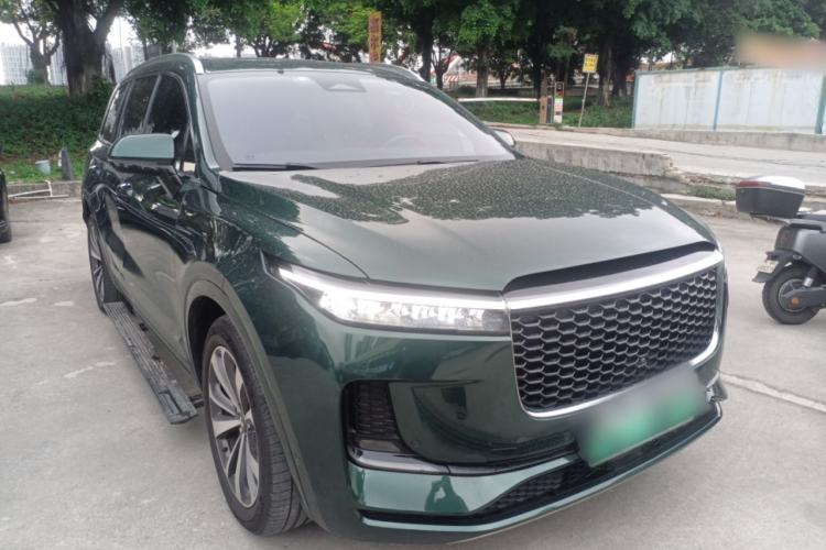 Used Li Auto ONE 2021 Extended-Range 6-Seater Version Front Right 45 Deg