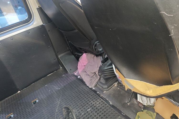 Used JMC Transit 2021 2.8T Space King Taurus Long Wheelbase Mid-Height Rear Single Tire – Step 6-Seater Diesel Euro VI JX493