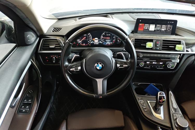 Used BMW 3 Series 2019 320Li M Sport Night Edition Steering Wheel