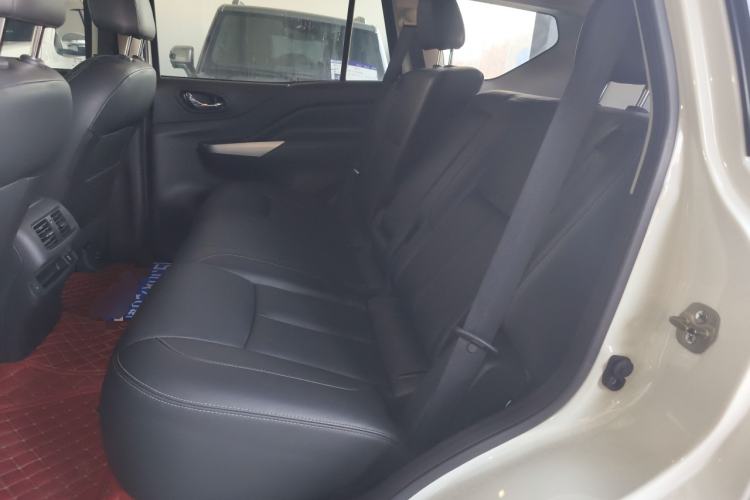 Used Nissan Terra 2020 2.5L XL Upper 4WD Automatic Four-Wheel Drive Luxury Edition Left Rear Seat