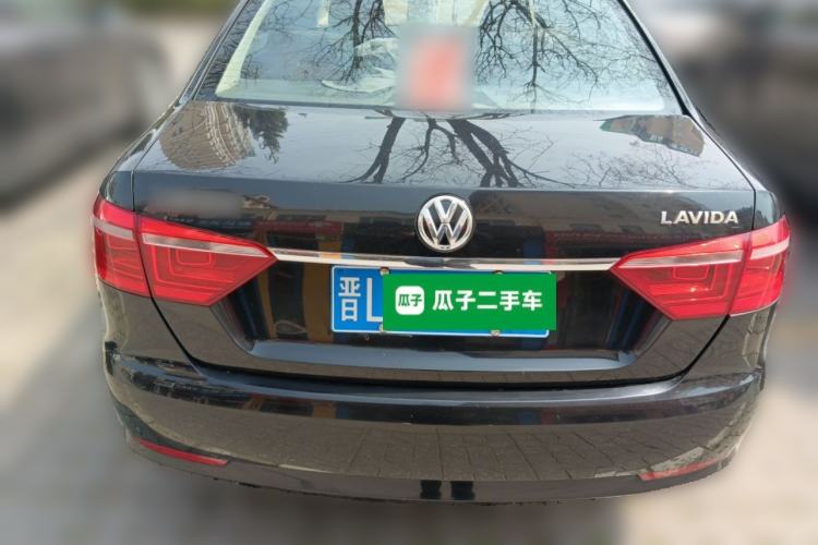 Used Volkswagen Lavida 2013 1.6L Manual Fashion Edition Rear