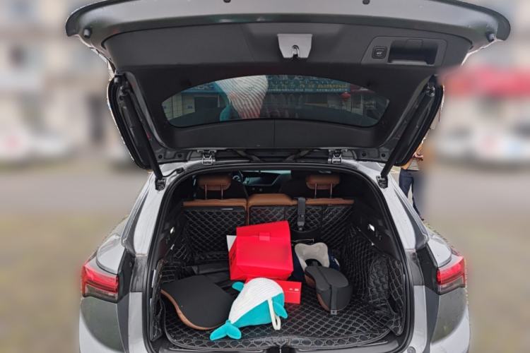 Used Buick Envision 2020 Encore S 652T Two-Wheel Drive Luxury Model