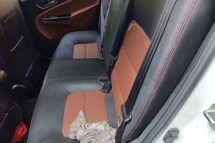 Used Geely Auto Diamond 2016 1.5L Manual Elite Edition Left Rear Seat