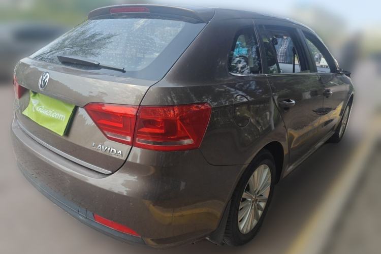 Used Volkswagen Gran Lavida 2013 1.6L Manual Comfort Model