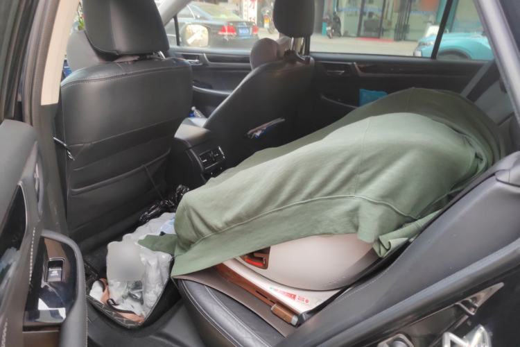 Used Subaru Outback 2017 2.5i Sport Navigation Edition with EyeSight Left Rear Seat