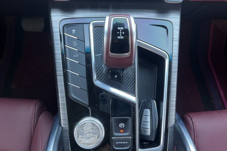 Used Geely Auto Emgrand X7 Sport 2022 Boyue X 1.8TD DCT ZhiZun Edition