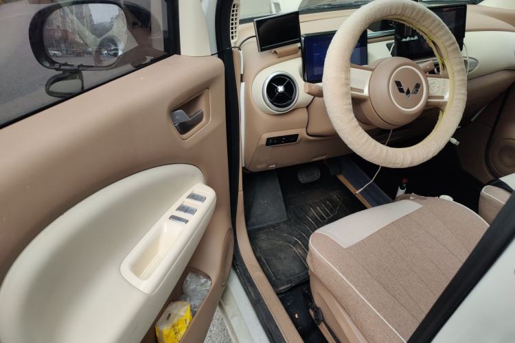 Used Wuling Hongguang MINIEV 2025 Four-Door Version Premium Edition
