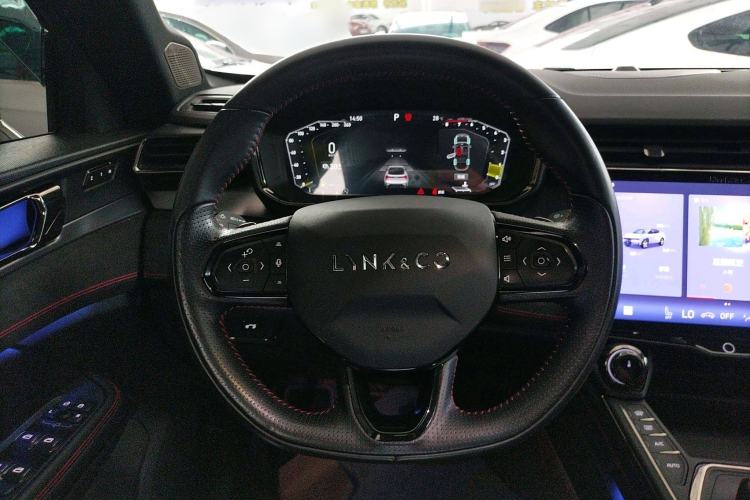 Used Lynk & Co 05 2022 2.0TD Four-Wheel Drive Dynamic Halo