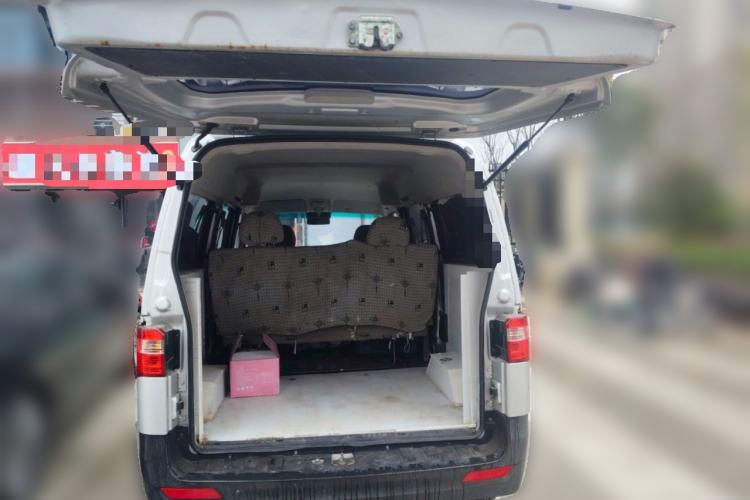 Used Jinbei Hiace X30 2021 1.5L Standard Version Air-Conditioner-Free Van China VI Emission Standard SWC15M Trunk