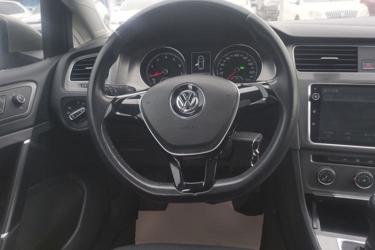 Used Volkswagen Golf 2014 1.4TSI Automatic Comfort Model Steering Wheel