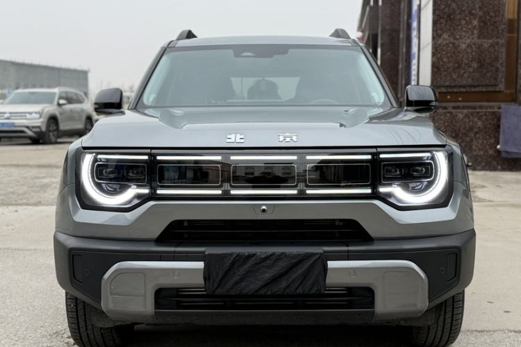 Used BAIC Off-Road BJ30 2026 Model Traveler 1.5T Hybrid Standard Version
