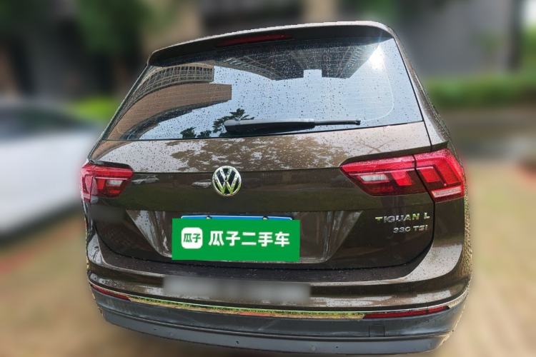 Used Volkswagen Tiguan L 2018 330TSI Automatic Two-Wheel Drive Luxury Edition Rear