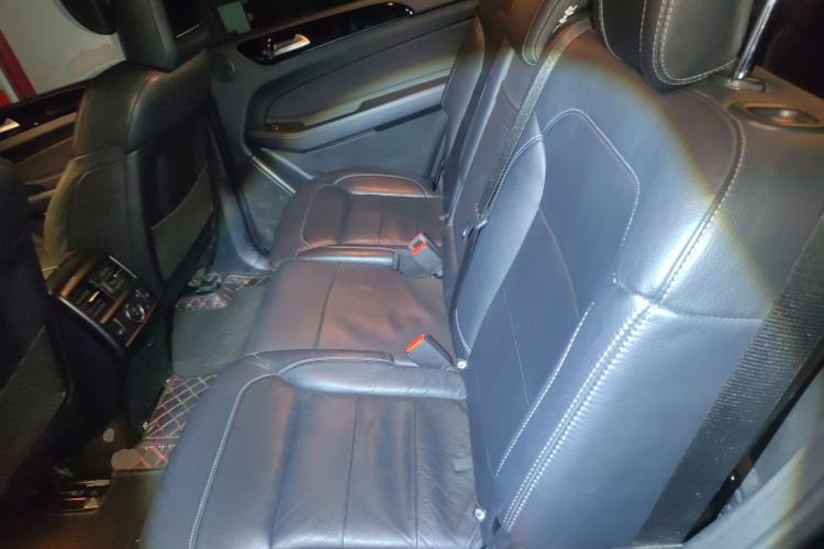Used Mercedes-Benz GLS-Class 2017 GLS450 Middle East version Left Rear Seat