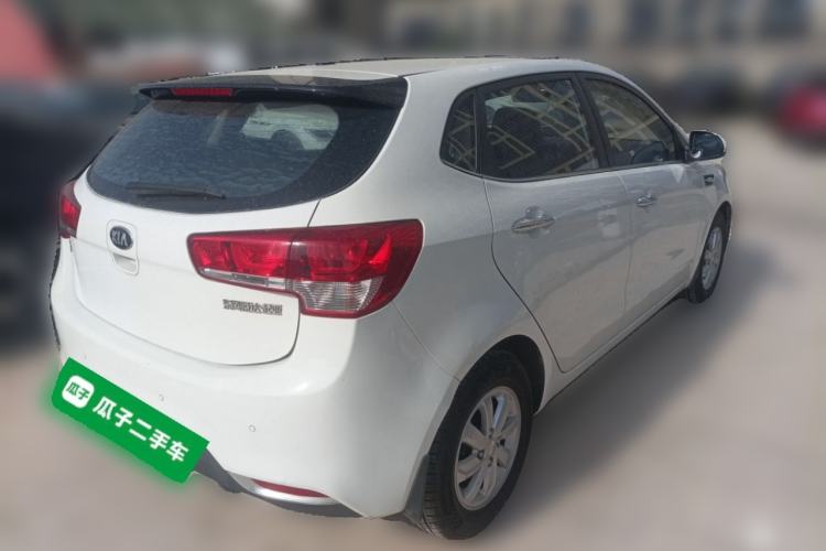 Used Kia K2 2015 Hatchback 1.4L AT GLS Cool Edition
