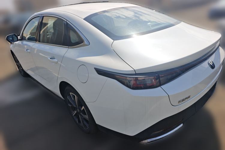 Used CHANGAN Eado 2025 Blue Whale 1.5T 500Bar Prestige Model Rear Left 45 Deg