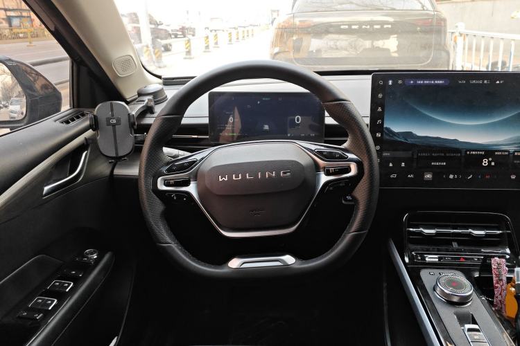 Used Wuling Xingguang 2024 Co-Creation Edition 150 Advanced Model Steering Wheel