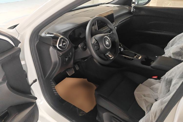 Used MG 5 2025 180 DVVT Global Luxury Edition