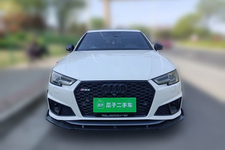 Used Audi A4L 2019 45 TFSI quattro Sport model China VI standard