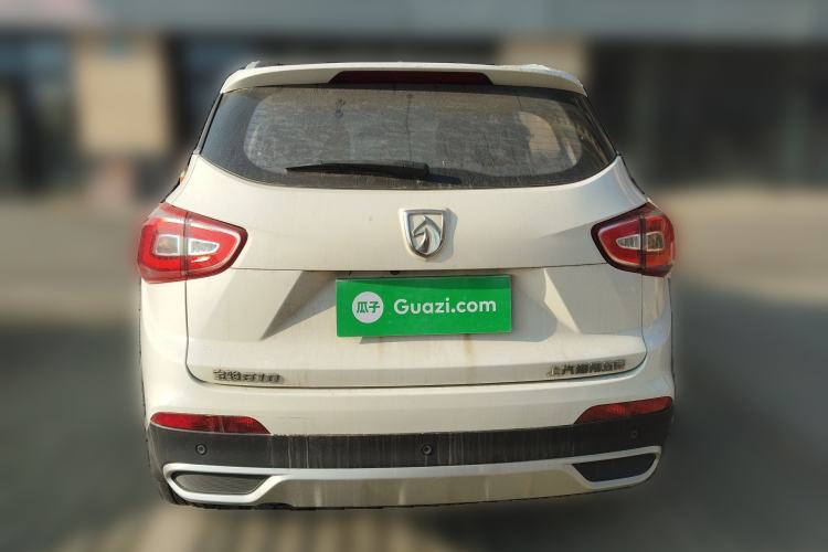 Used Baojun 510 2017 1.5L Manual Fashion Model
