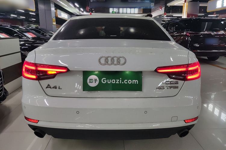 Used Audi A4L 2017 40 TFSI Ambition Edition