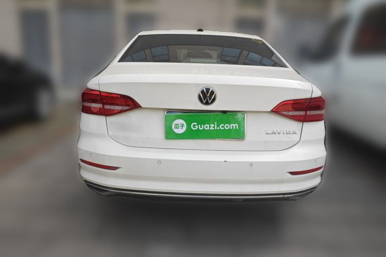 Used Volkswagen Lavida 2021 1.5L Automatic Comfort Edition
