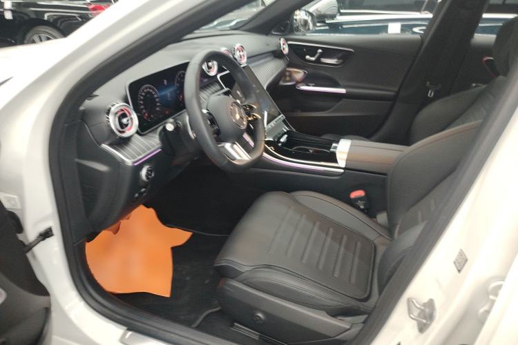 Used Mercedes-Benz C-Class 2025 C 260 L Obsidian Night Sport Edition Left Front Seat