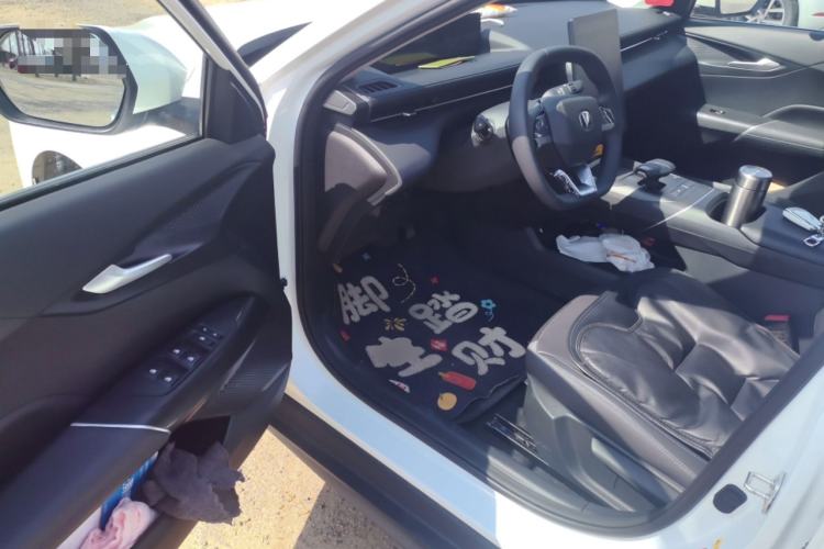 Used CHANGAN Eado 2025 Blue Whale 1.5T 500Bar Prestige Model
