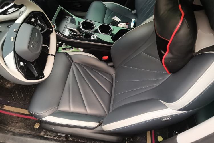 Used Geely Auto FX11 2023 1.5TD DCT Glory Edition Left Front Seat