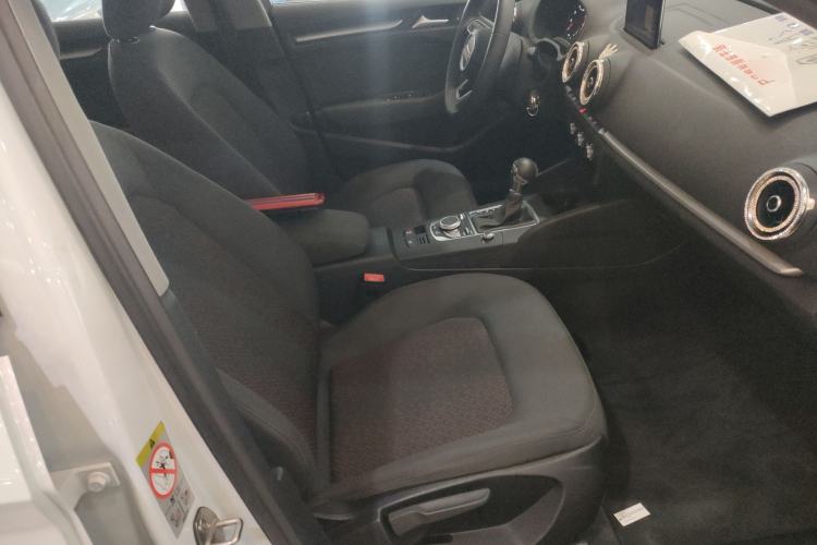 Used Audi A3 2020 Restyled Limousine 35 TFSI Ambition Version China VI
