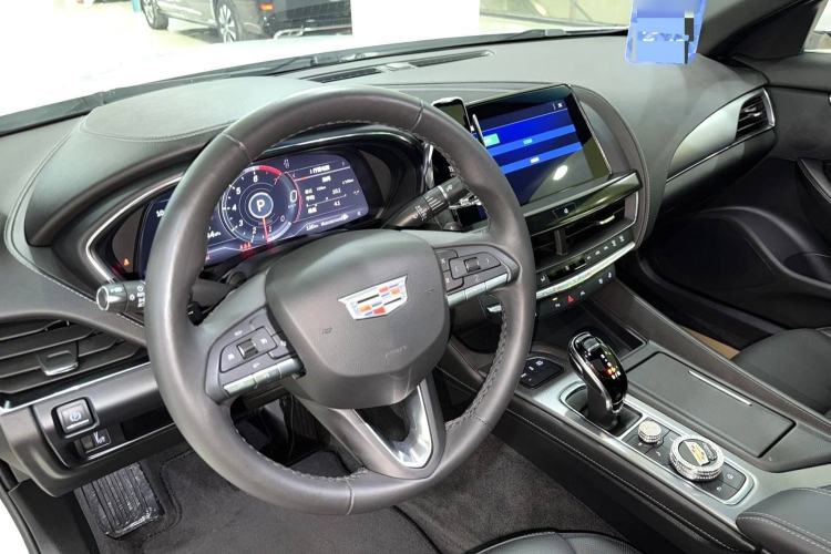 Used Cadillac CT5 2023 28T Luxury Edition (Standard Version) Steering Wheel