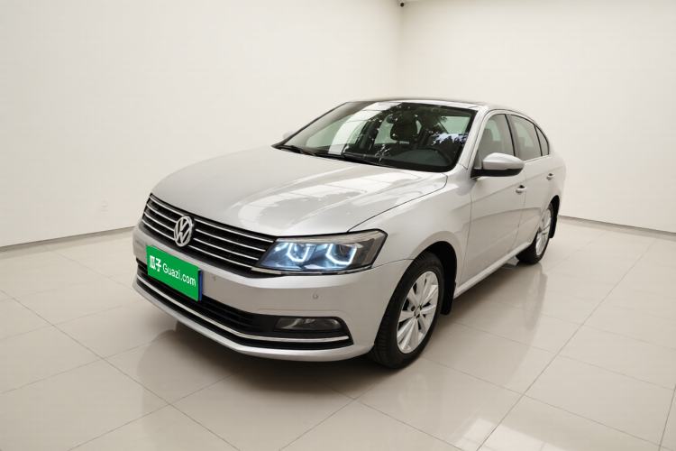 Used Volkswagen Lavida 2015 1.6L Automatic Comfort Edition