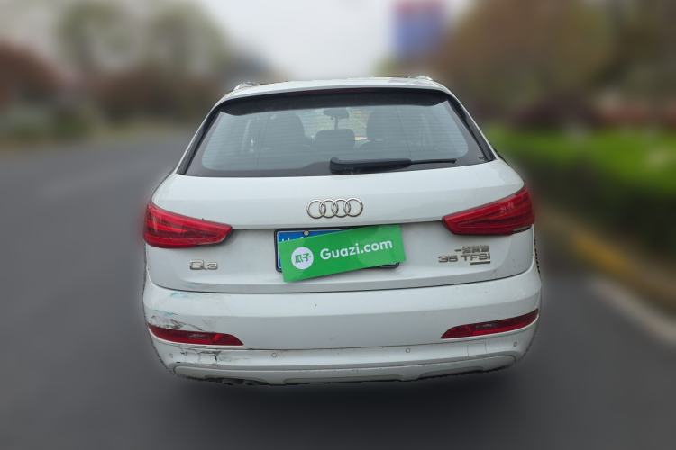 Used Audi Q3 2015 35 TFSI quattro Comfort model Rear