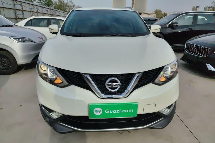 Used Nissan Qashqai 2016 2.0L CVT Elite Edition Front