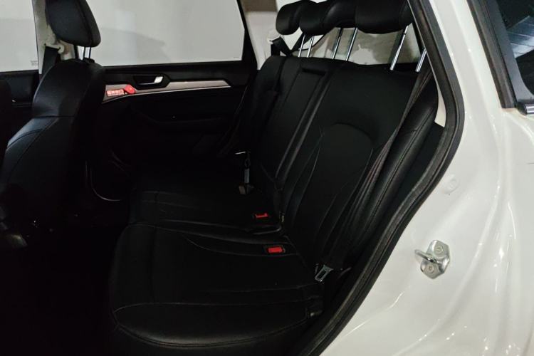 Used Haval H6 2018 Sport Edition 1.5T Automatic Two-Wheel Drive Elite Model China V Standard Left Rear Seat