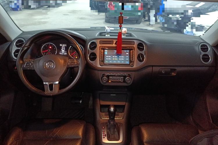 Used Volkswagen Tiguan 2012 1.8TSI Automatic Two-Wheel Drive Elite Edition Center Console