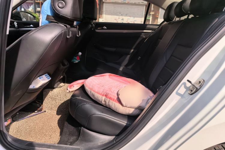 Used Volkswagen Bora 2021 1.5L Manual Fashion Smart Connect Edition
