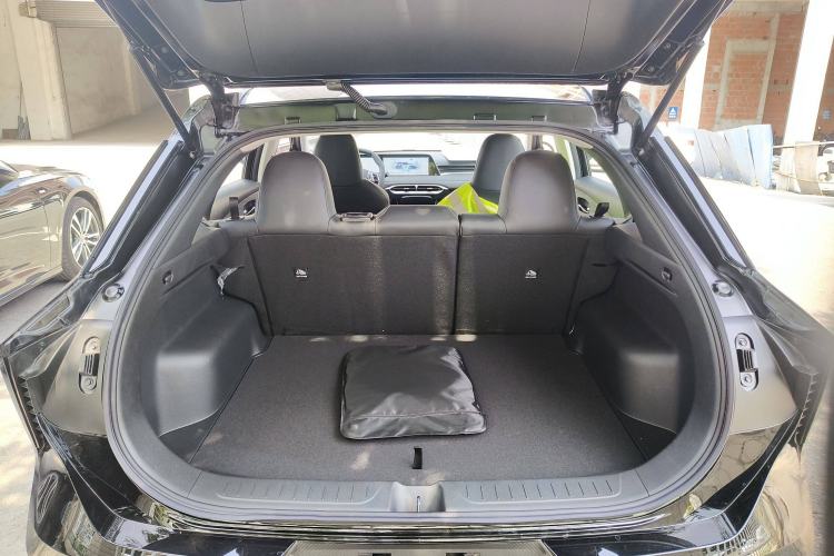 Used Venucia V DD-i 2025 Orca 150km Joyful Journey Edition