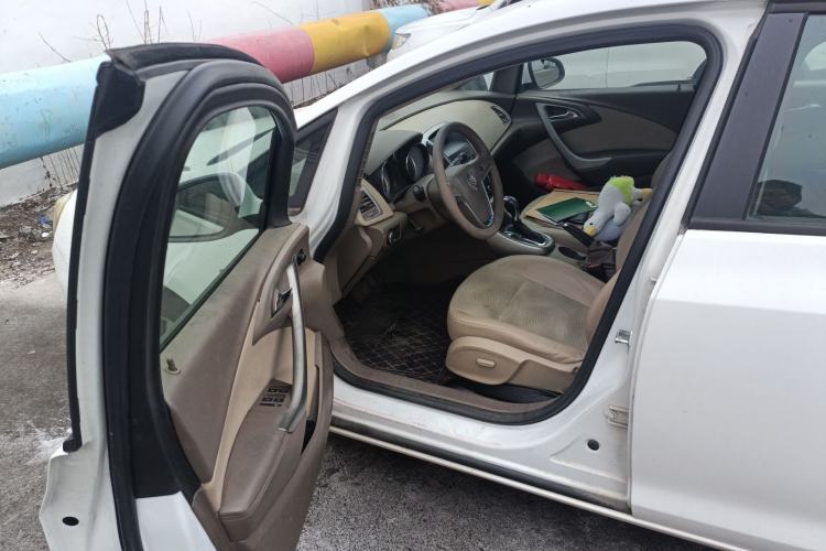 Used Buick GT 2013 GT 1.6L Automatic Fashion Edition