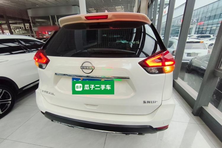 Used Nissan X-Trail 2025 Honor 2.0L Two-Wheel Drive Leading Edition Rear