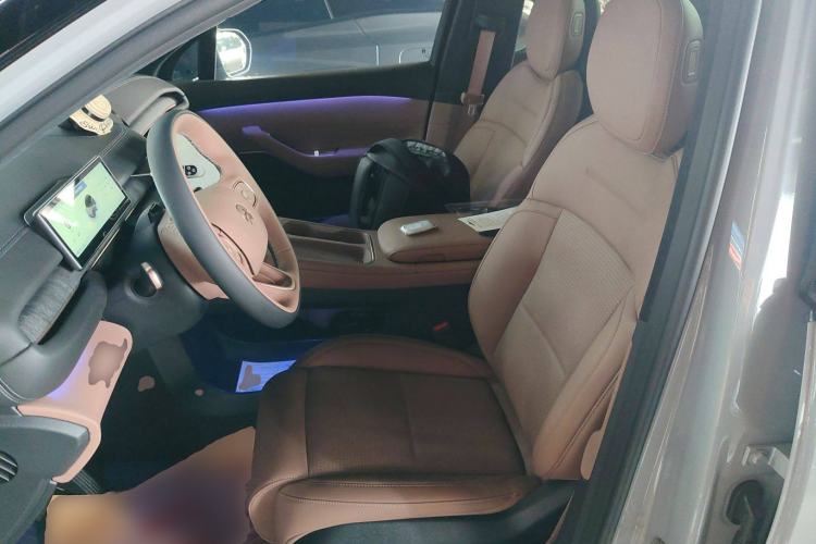 Used Nio ES6 2024 75 kWh
