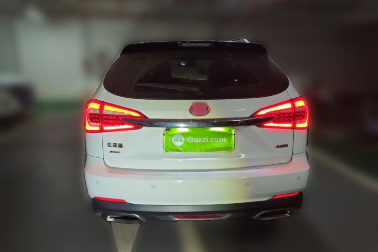 Used BYD Tang New Energy 2017 2.0T All-Wheel Drive Hyatt Model