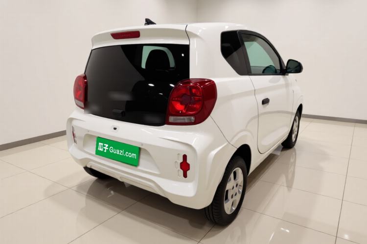 Used Roewe Clever 2021 302 km New Four-Seater Super-Efficient Version Exterior 5