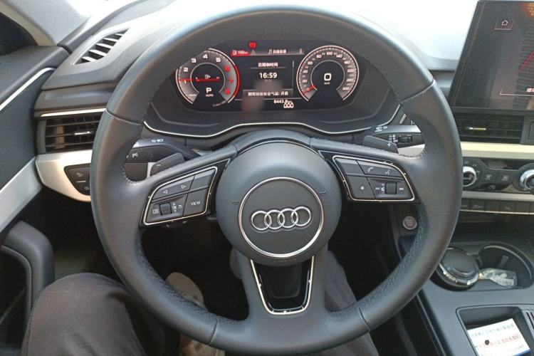 Used Audi A4L 2024 40 TFSI Fashion Dynamic Model
