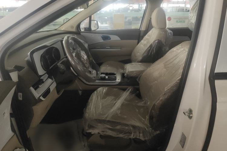 Used Kia Carnival 2026 Model 2.0T Luxury Edition Interior 1